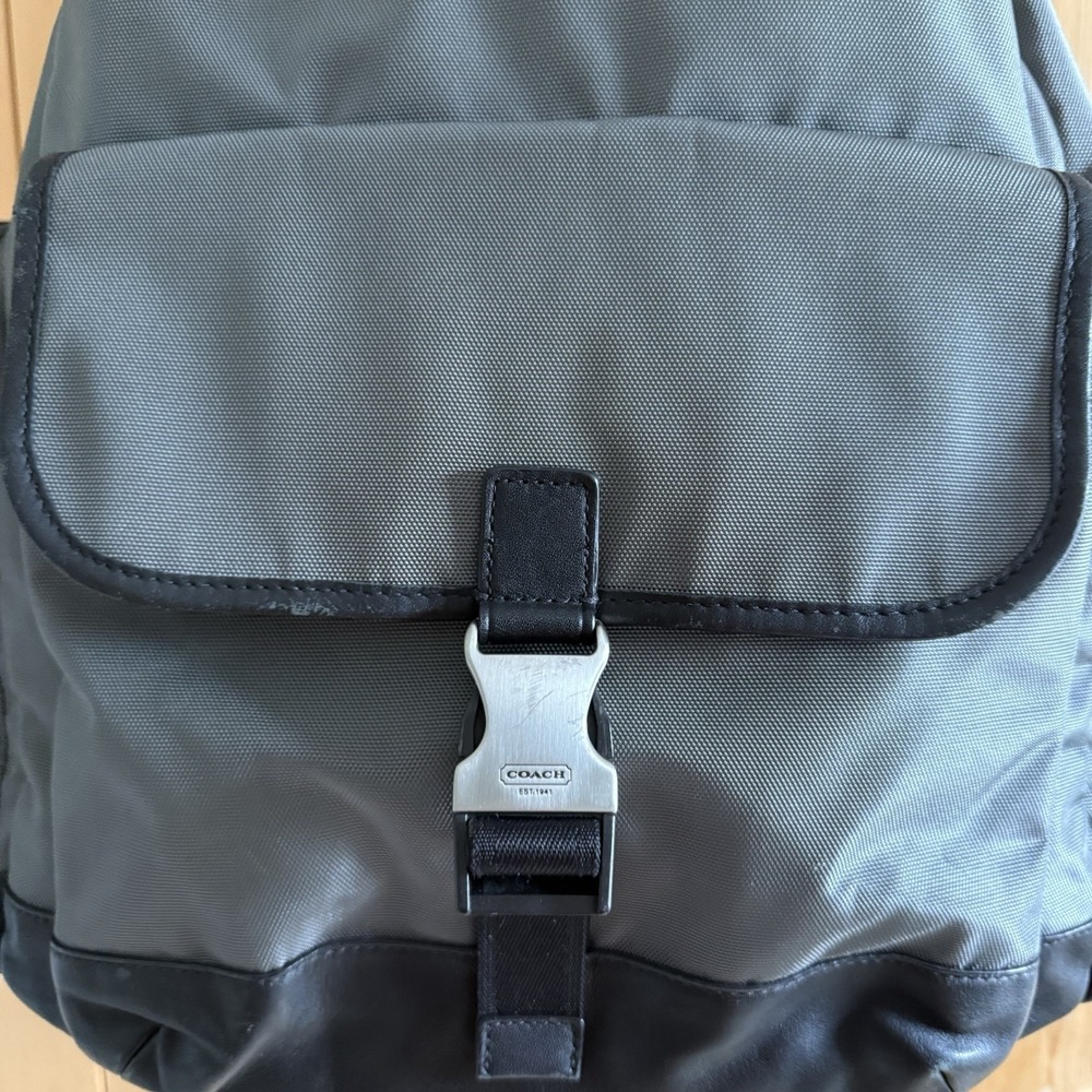 Coach Voyager Bleck/Gray Nylon & Leather Backpack F70574 READ NEEDS REPAIR - Picture 9 of 16